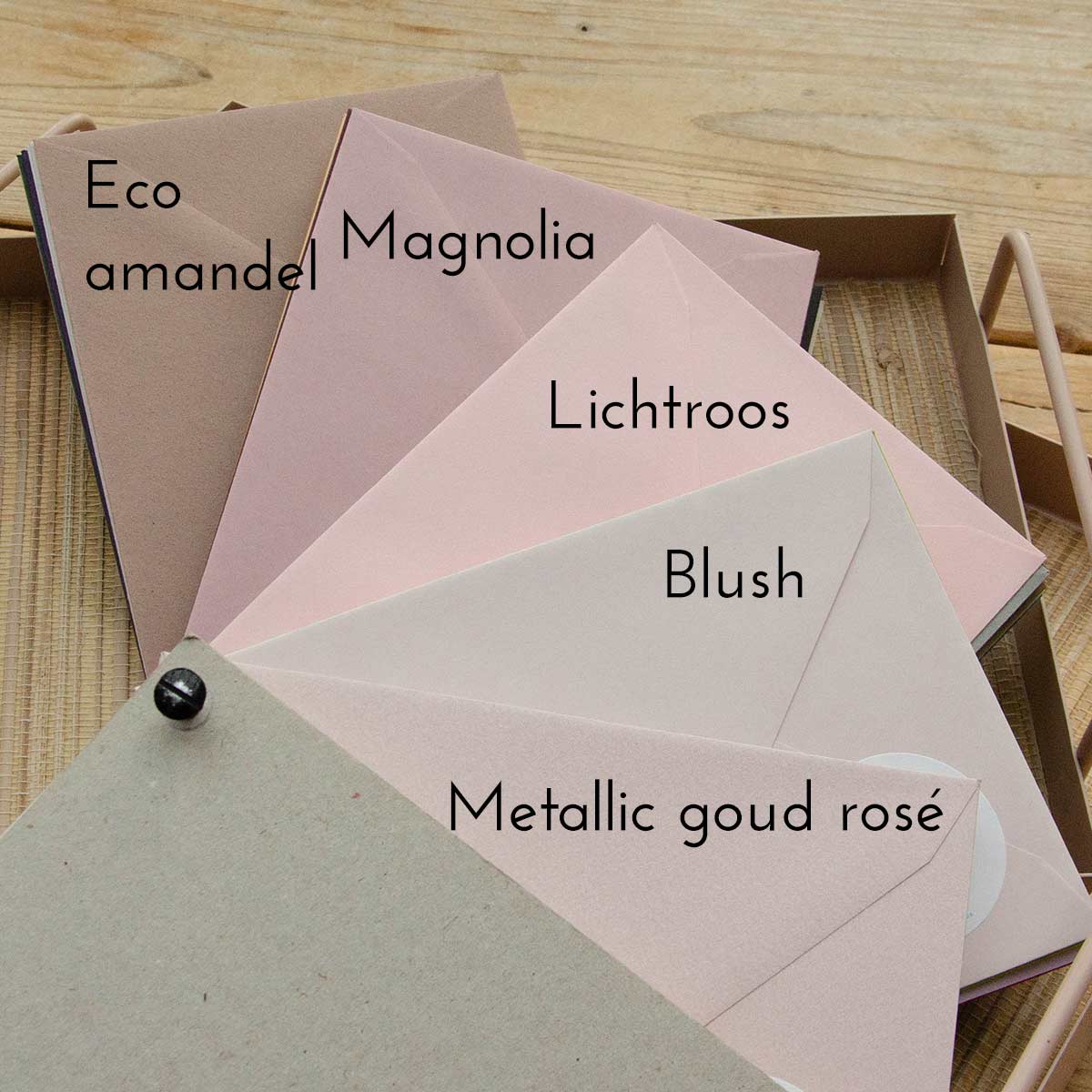 enveloppen roostinten